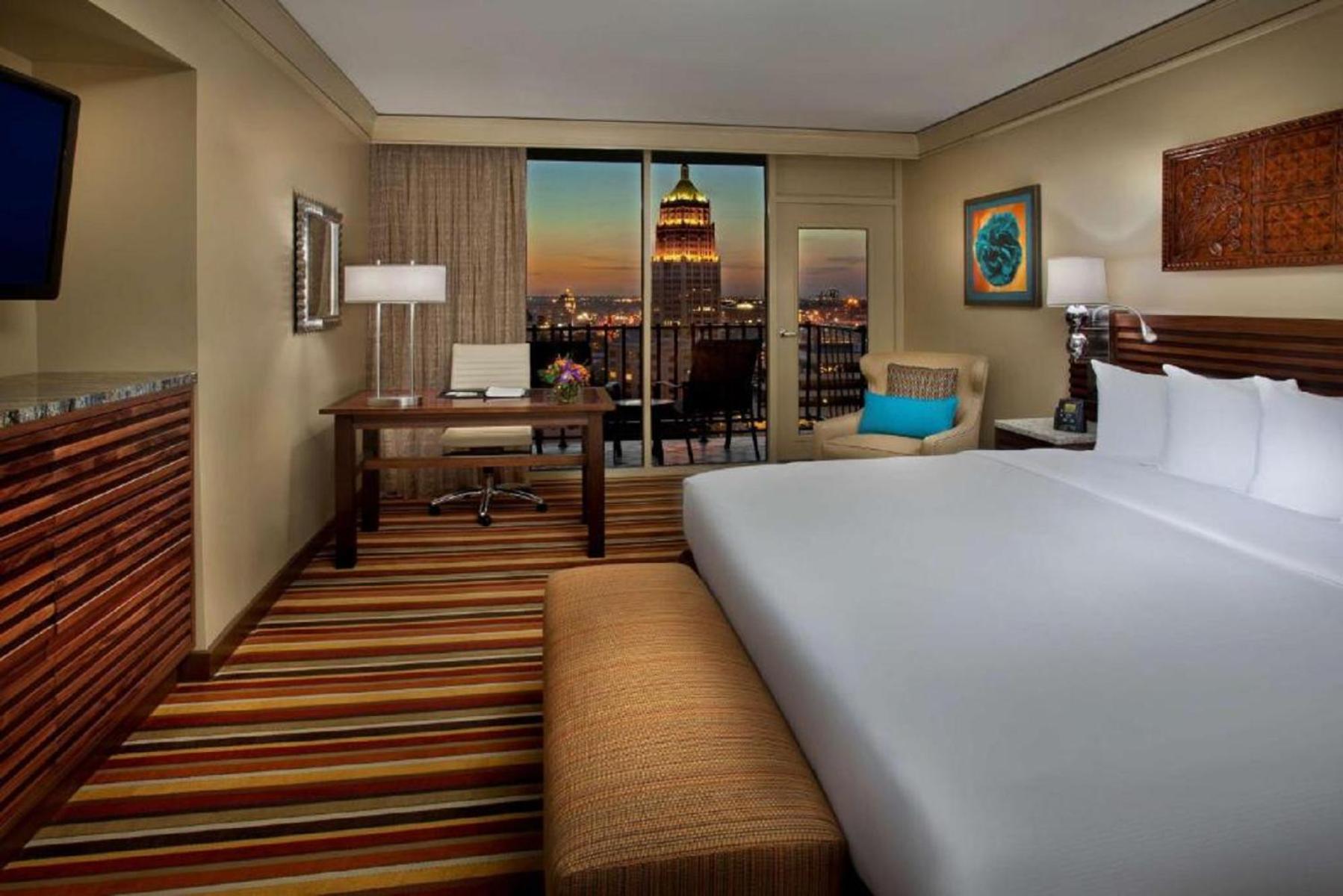 Hilton Palacio Del Rio Сан Антонио Екстериор снимка