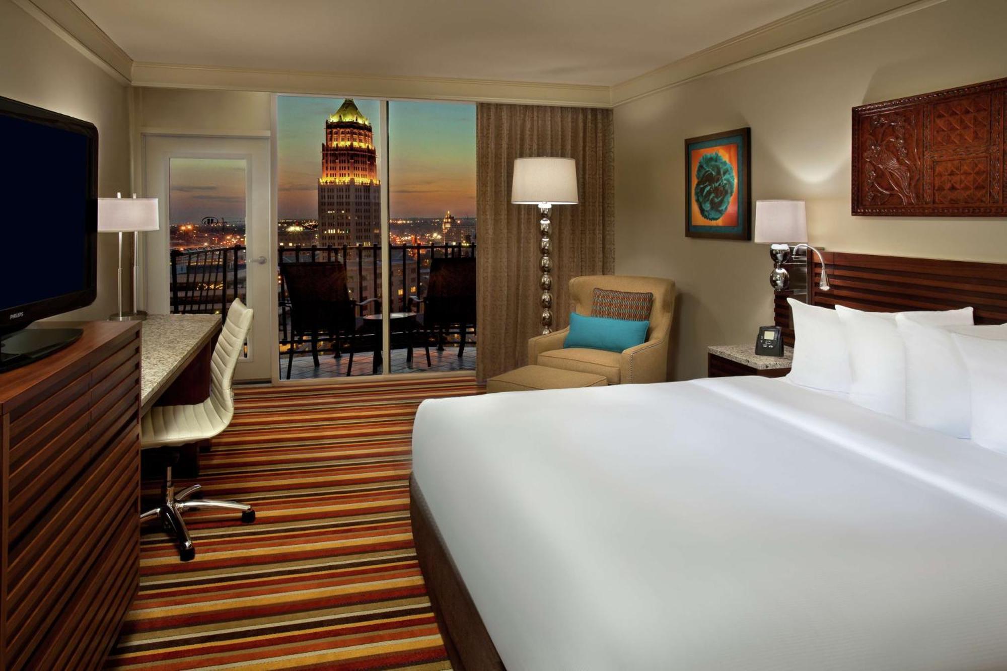 Hilton Palacio Del Rio Сан Антонио Екстериор снимка