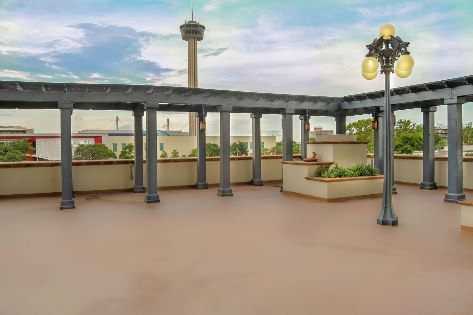 Hilton Palacio Del Rio Сан Антонио Екстериор снимка