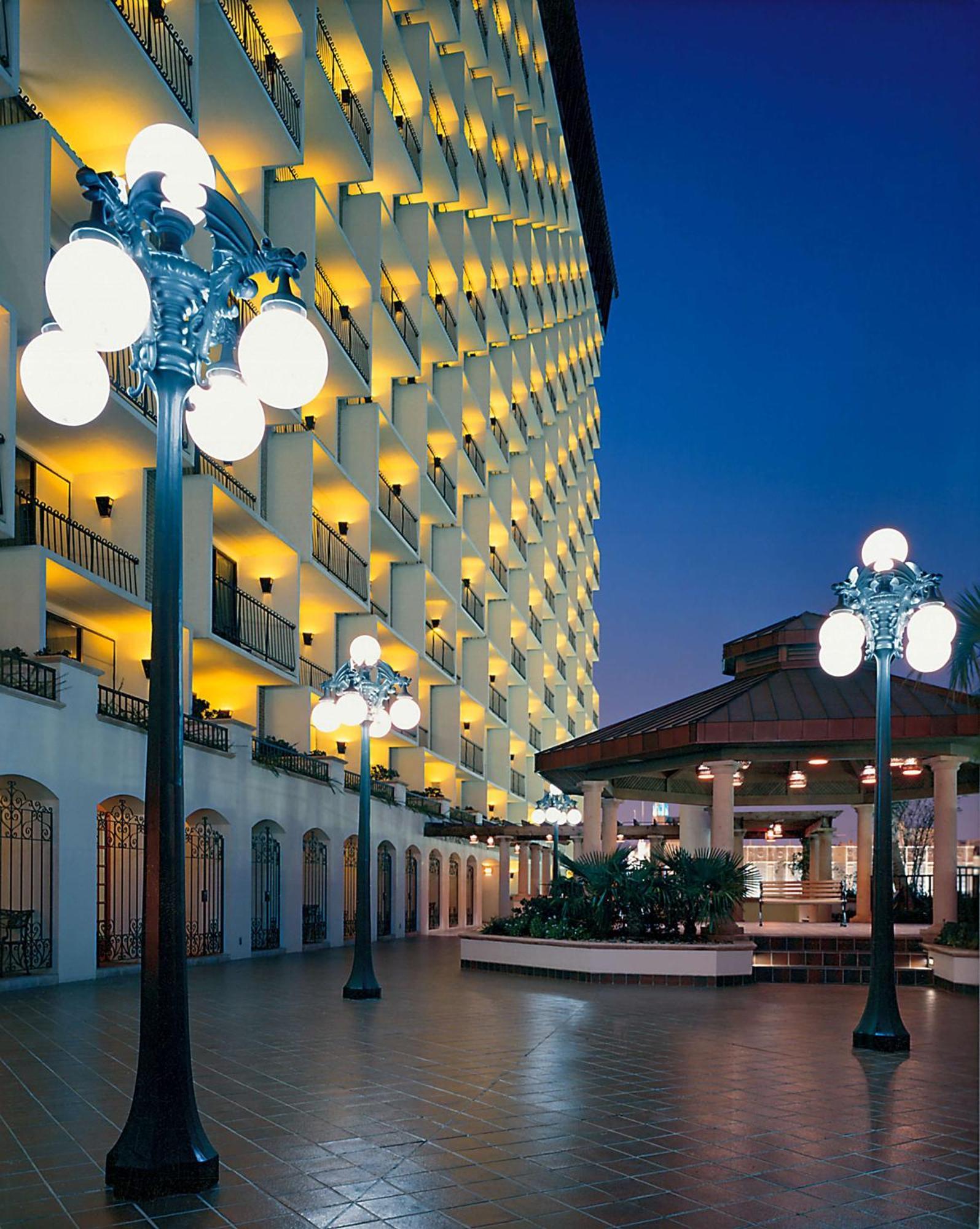 Hilton Palacio Del Rio Сан Антонио Екстериор снимка